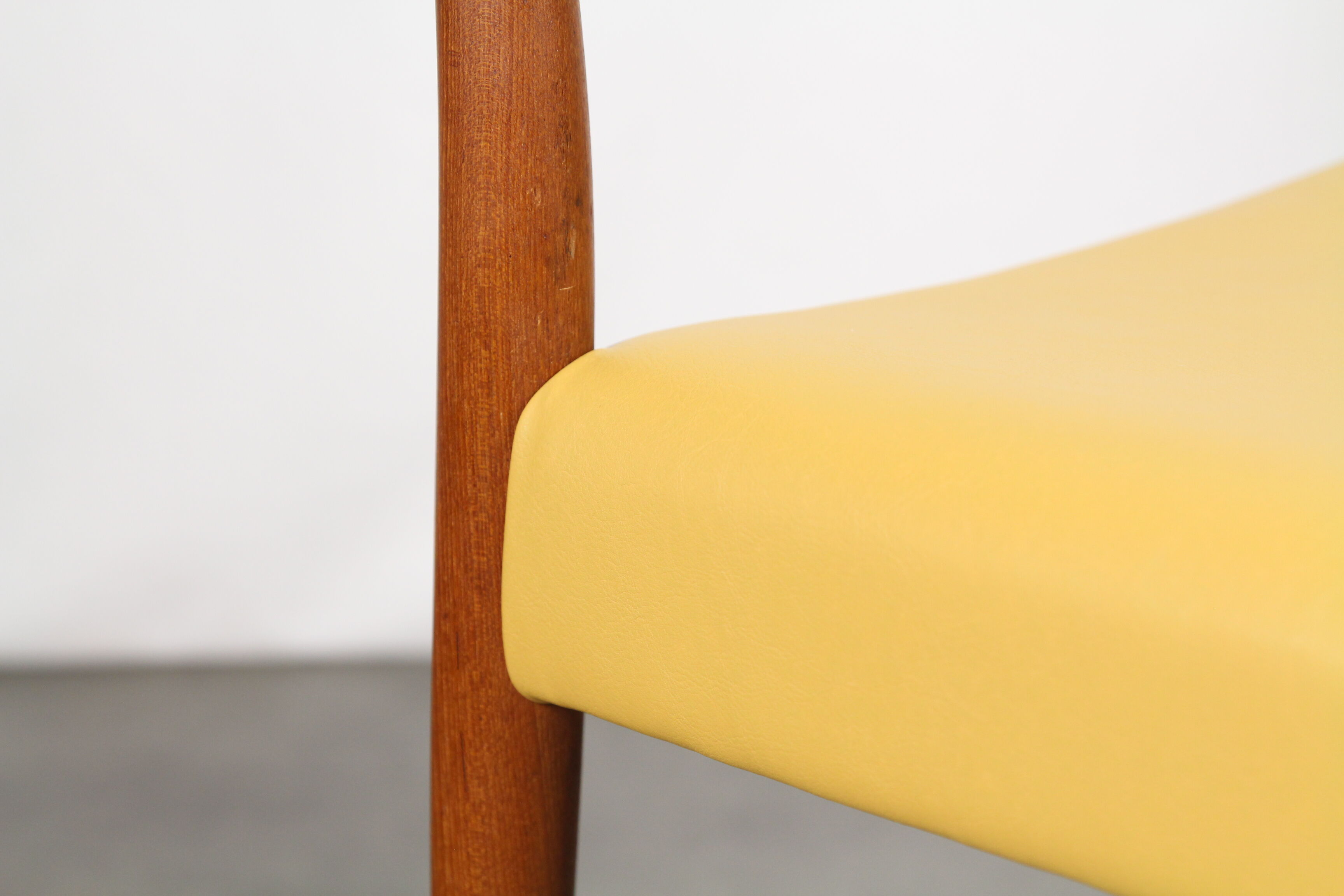 Chair teak of Arne Hovmand Olsen for Mogens Kold - model 175