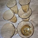 Yellow champagne flutes