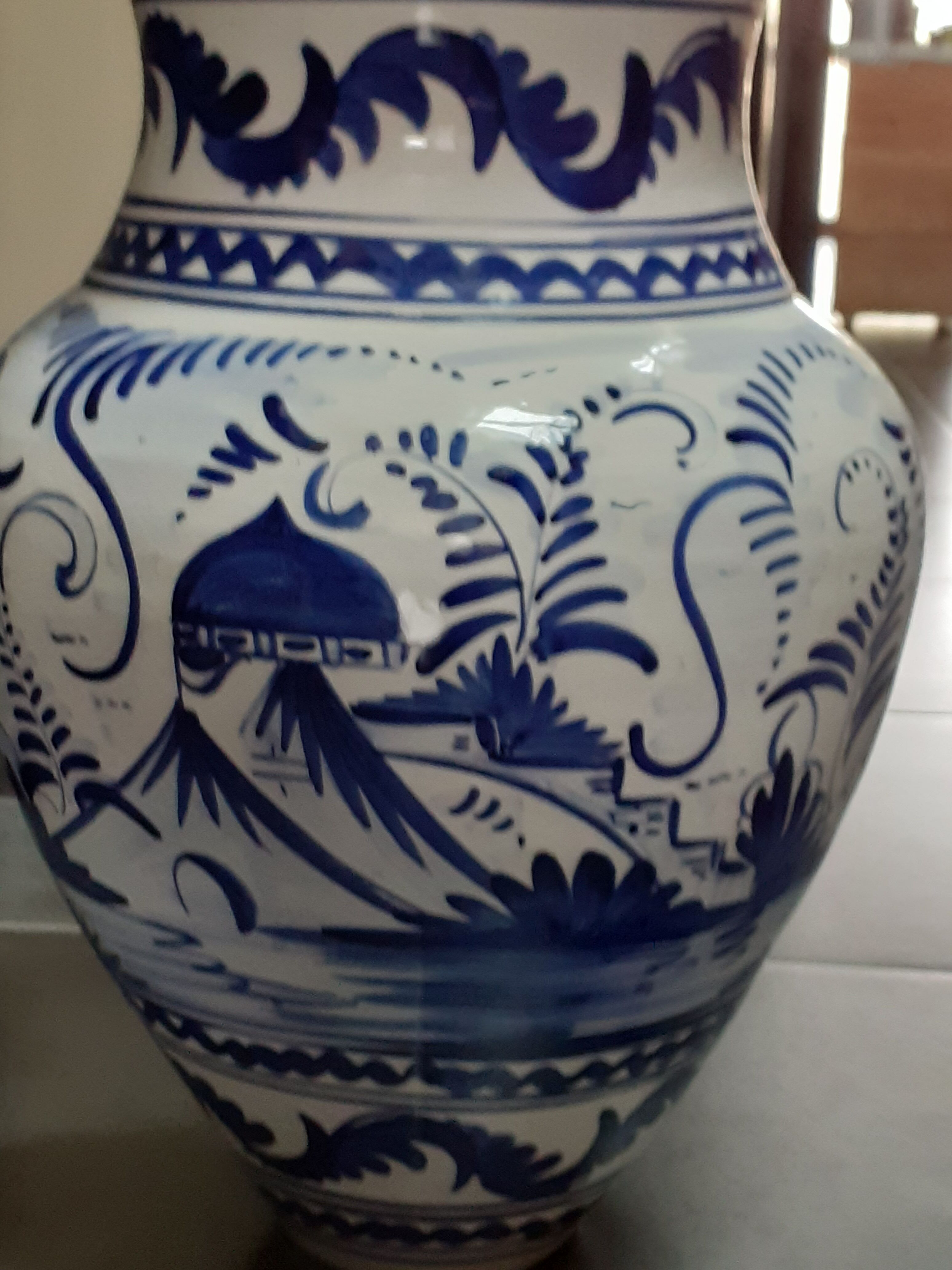 Potiche vase