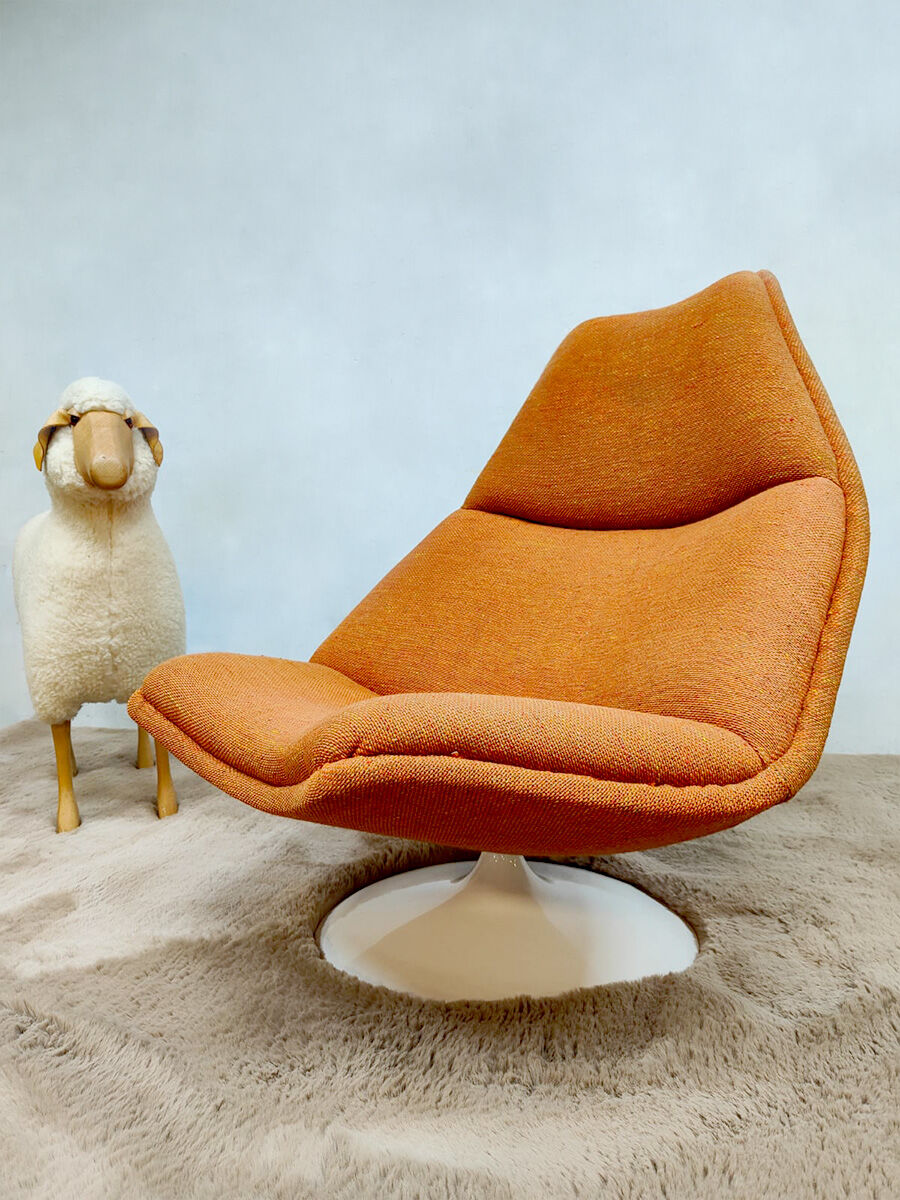 Vintage lounge armchair Artifort swivel Geoffrey Harcourt F511
