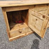 Old trade furniture with 3 drawers and 3 doors