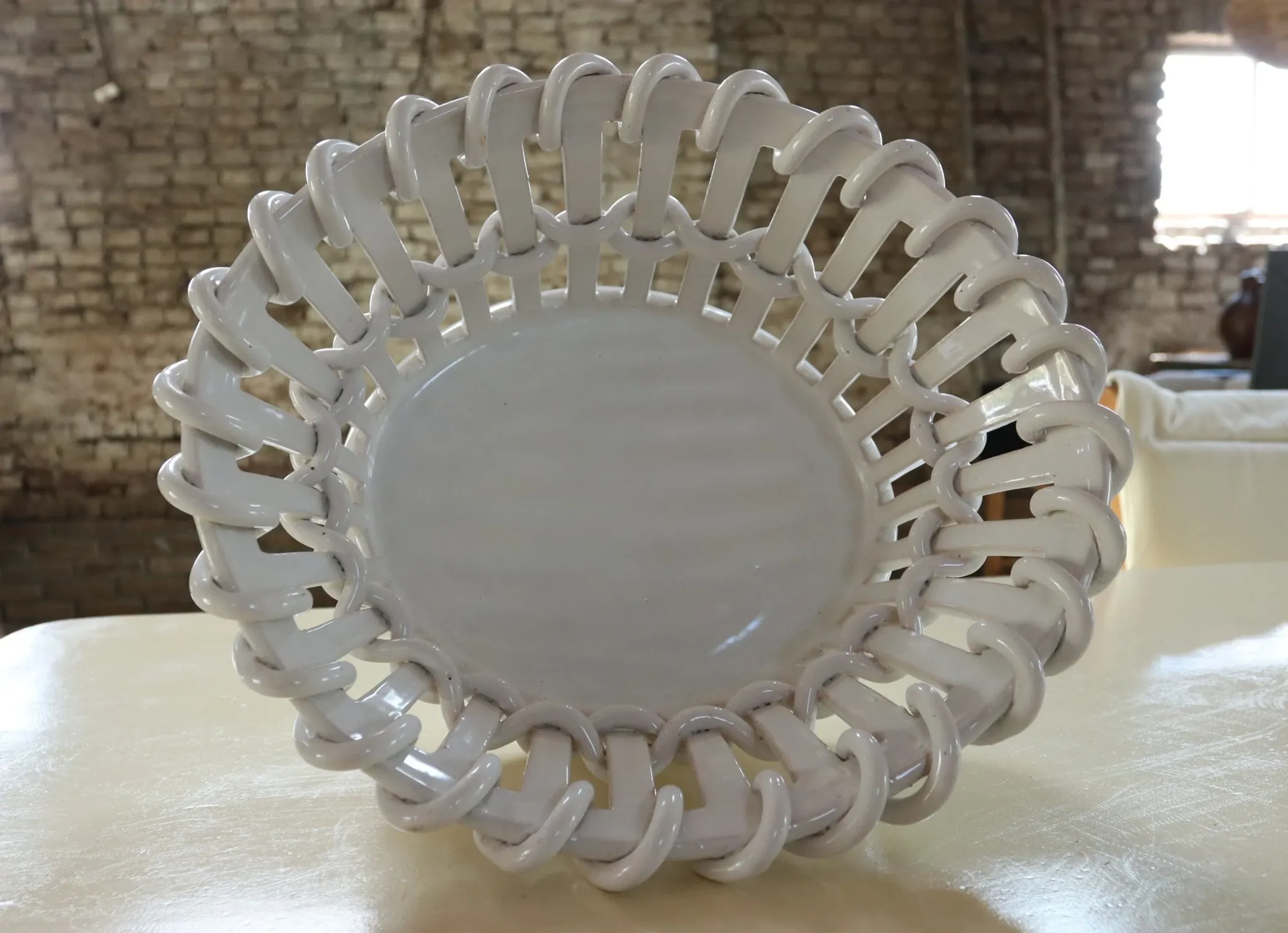 Woven white earthenware basket – attributed to Émile Tessier, Malicorne