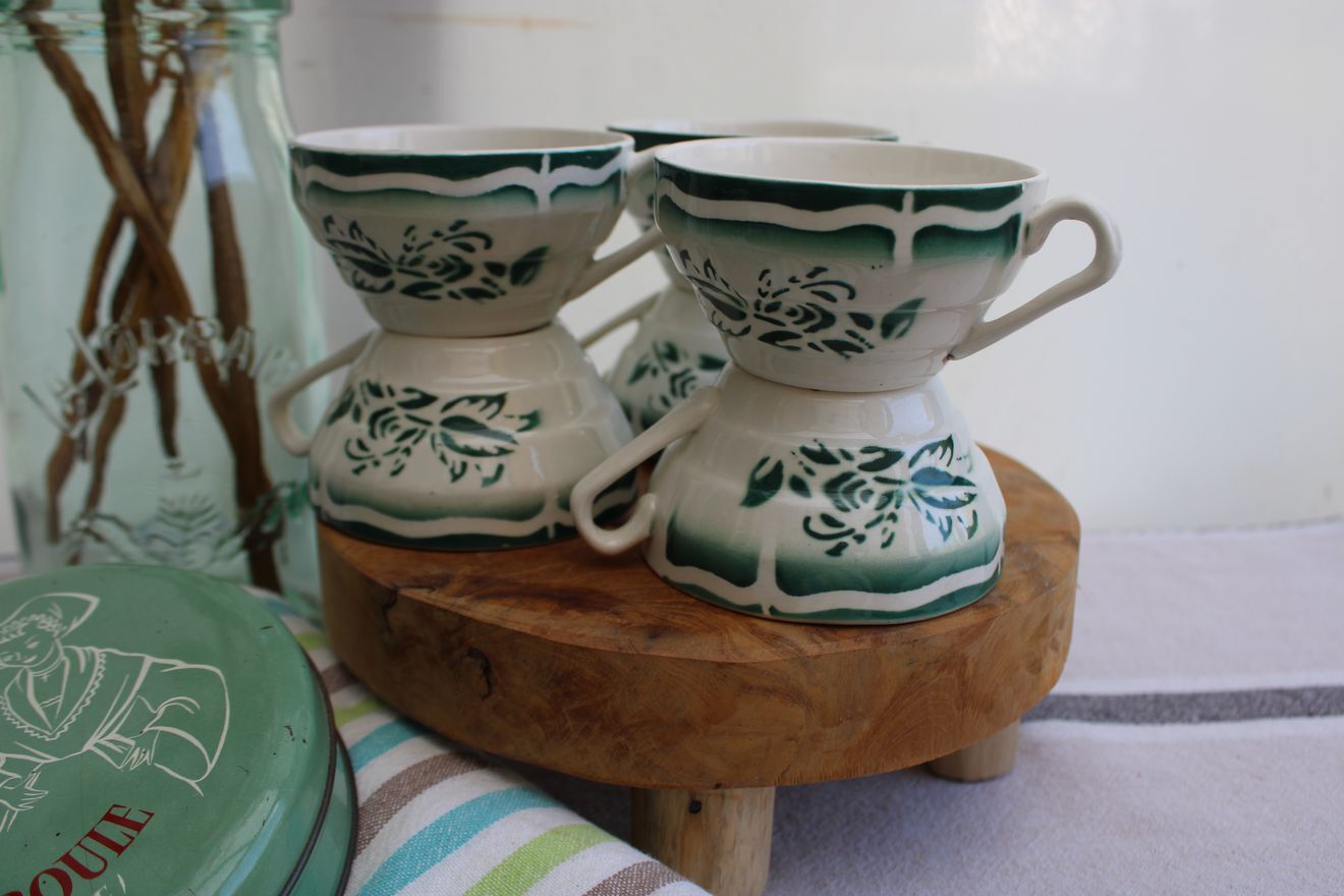 Set of 6 coffee cups