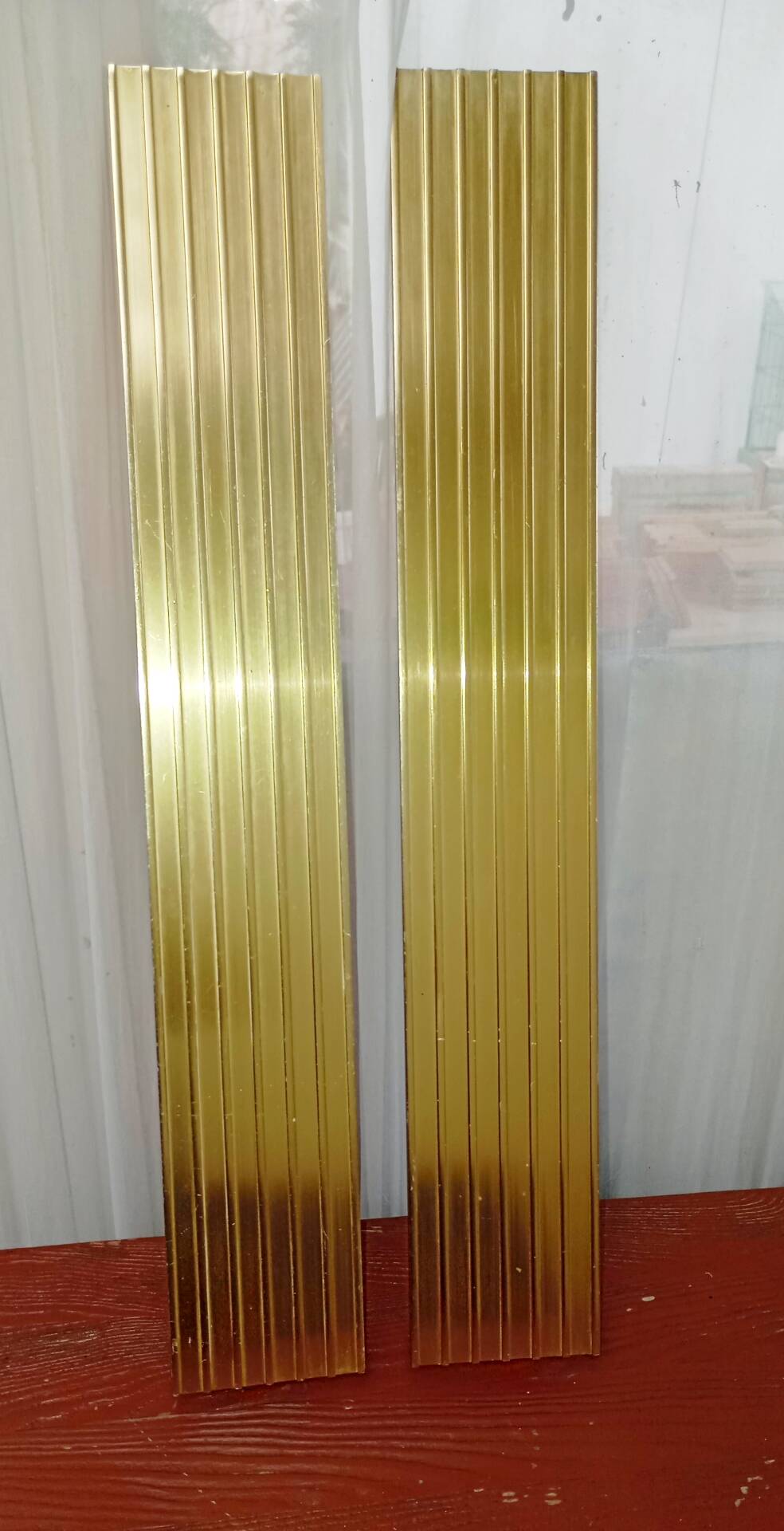 Pair of vintage pull handles