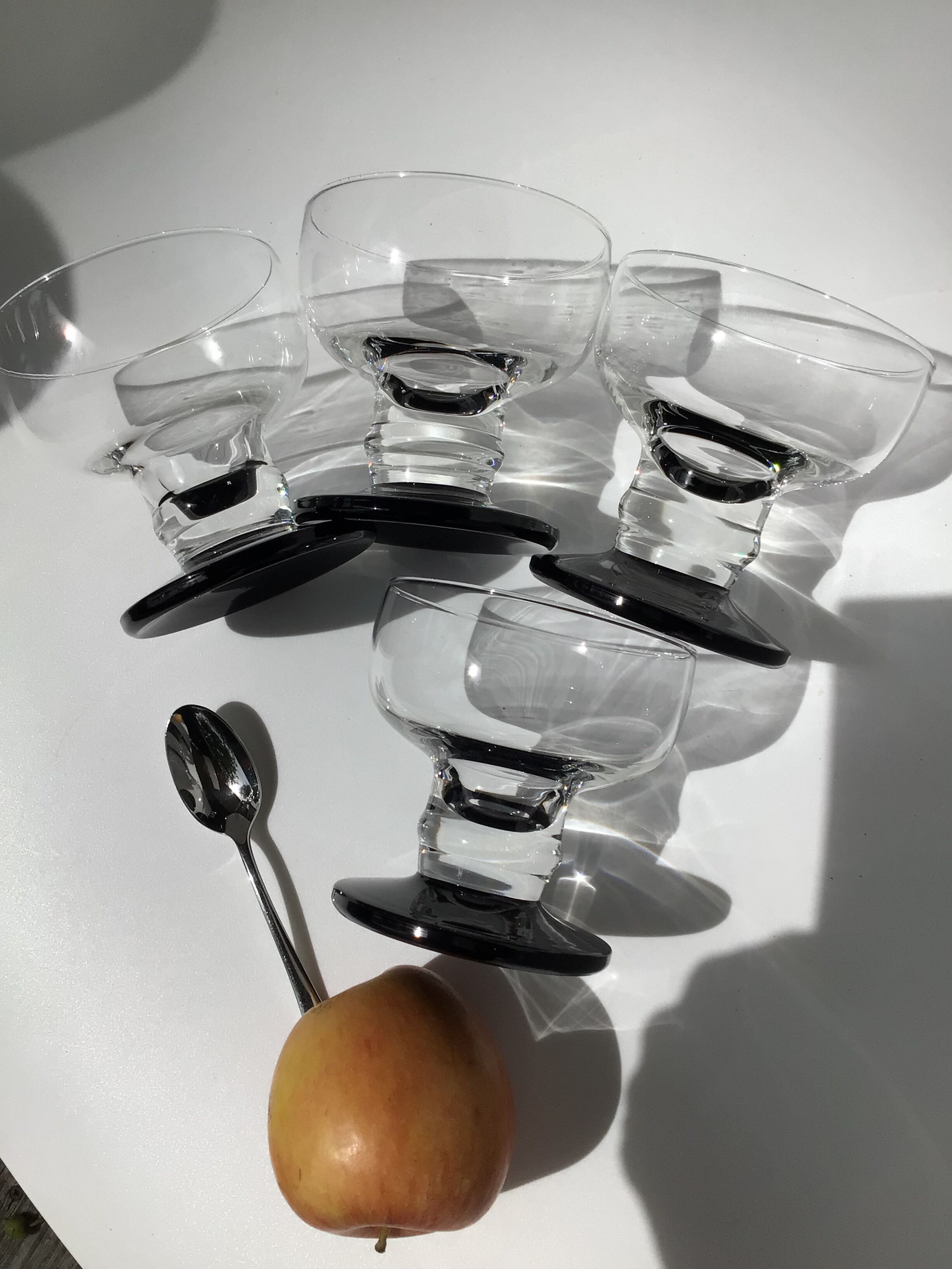 4 ice black standing cups or fruit salad