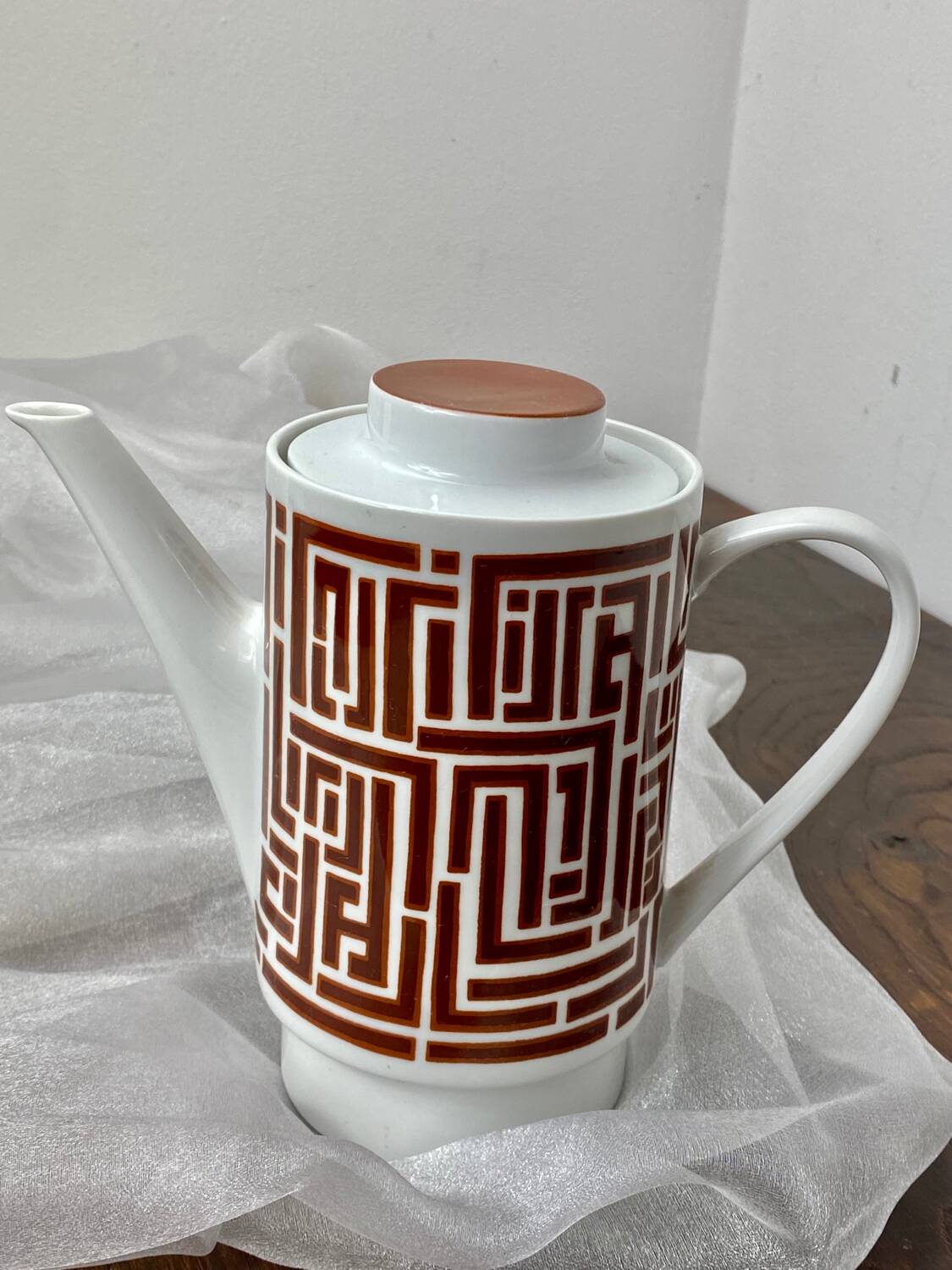 Melitta porcelain coffee maker