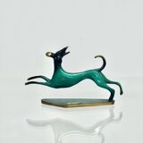 Hakuli - Sculpture en laiton patiné vert et noir — Chien de course Art déco