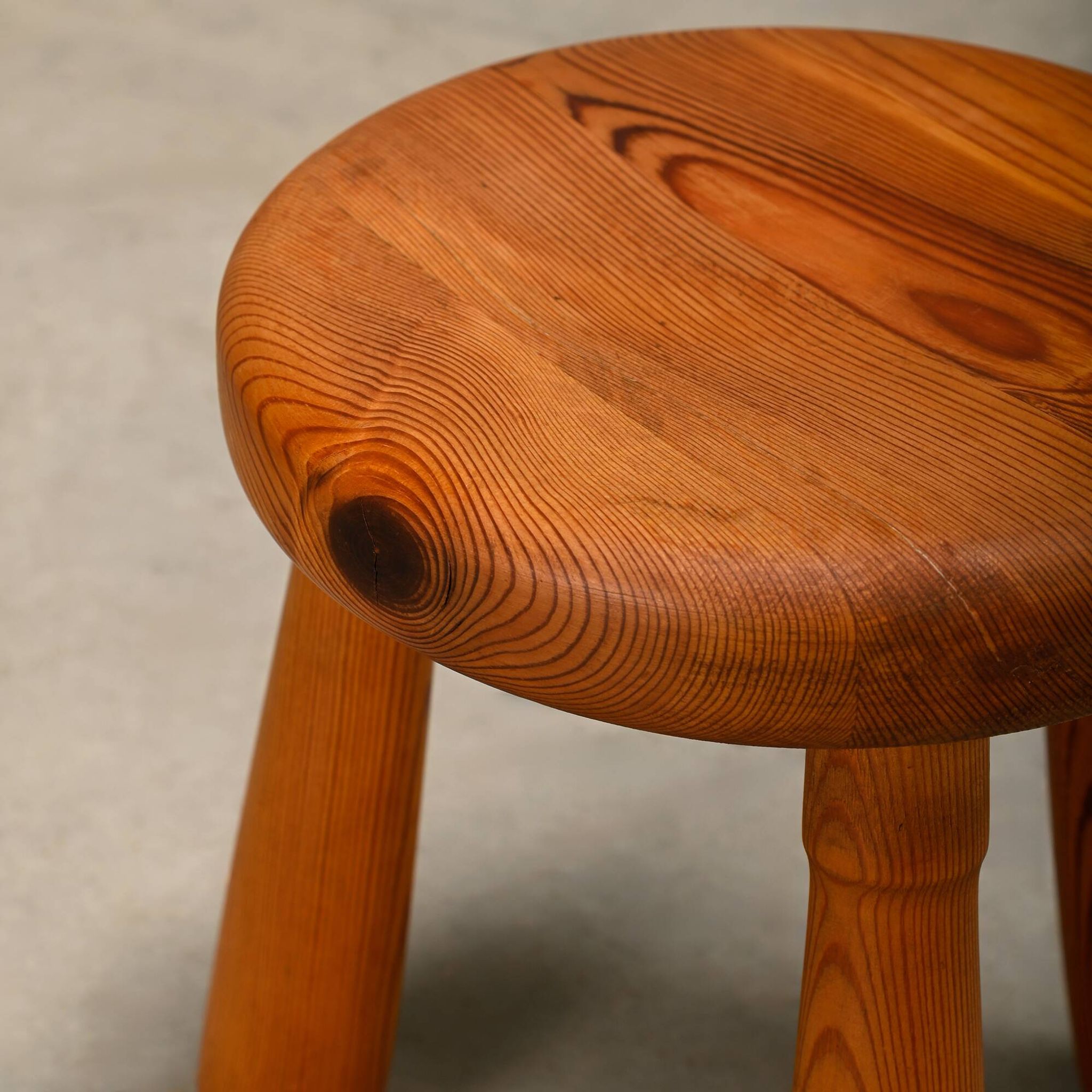 Scandinavian wooden tripod Stool solid pine in style of Ingvar Hildingsson