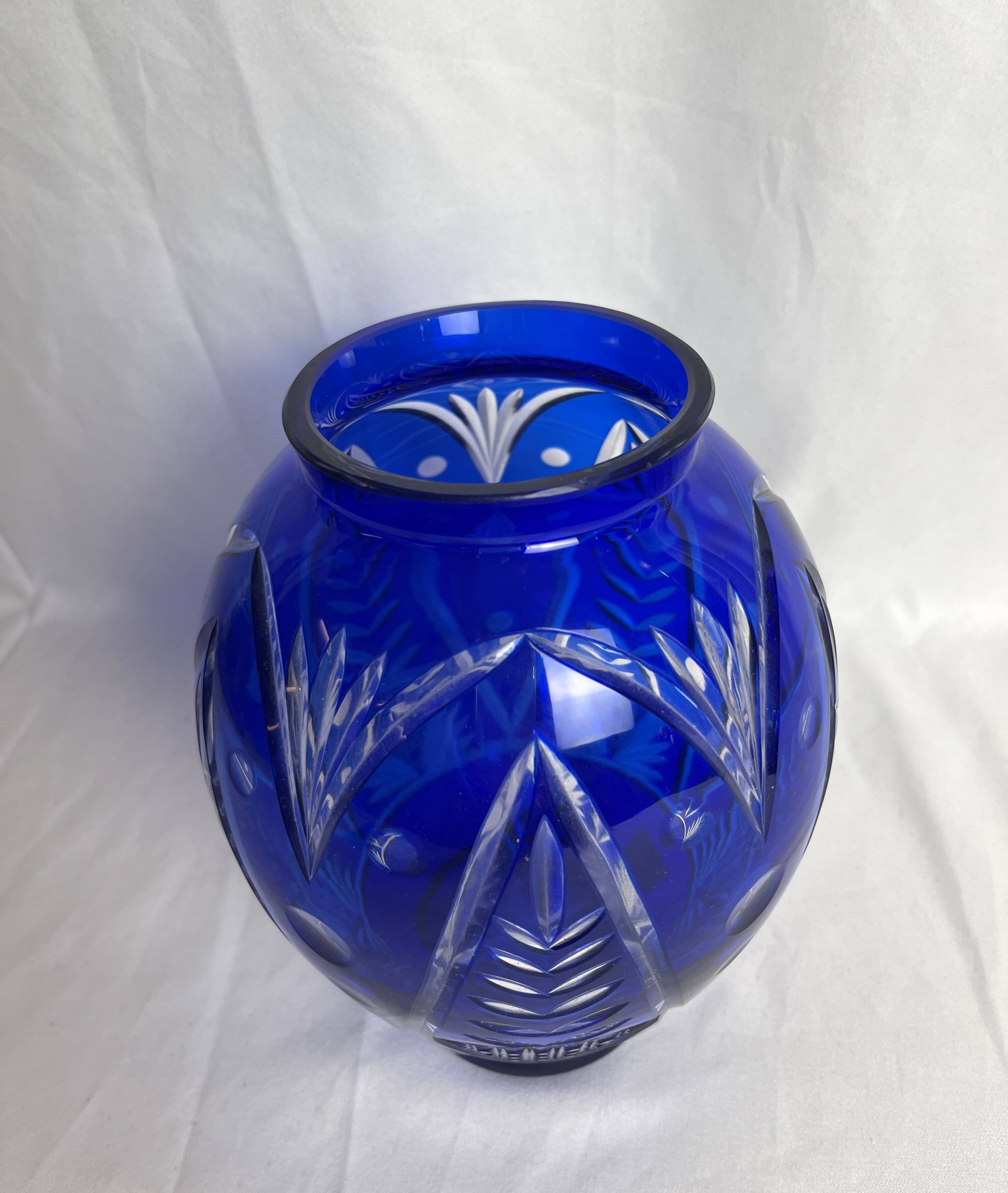 Cobalt blue Bohemian crystal vase from the 20th century.