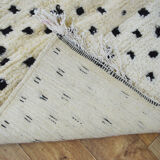 Berber carpet beni ouarain a pois 260 x 110 cm