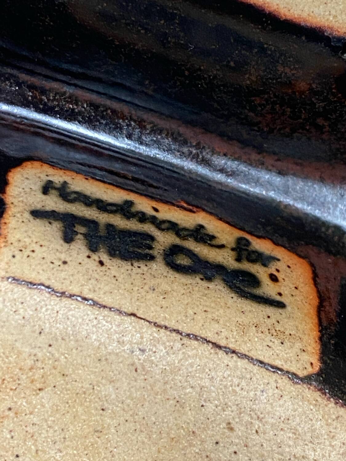 Glazed ceramic pocket emptier