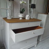 Chest of drawers of the year 1900 revisited, patinated pearl gray, wooden top.