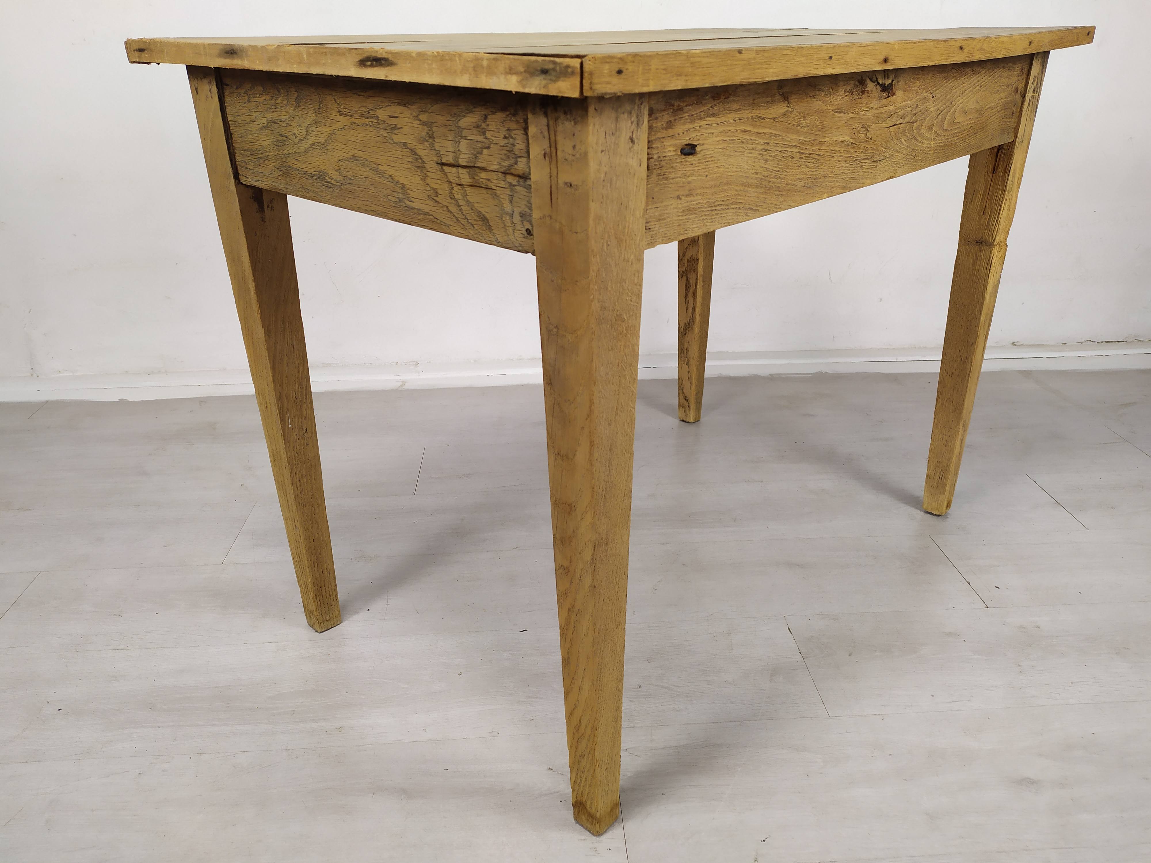 Farmhouse table