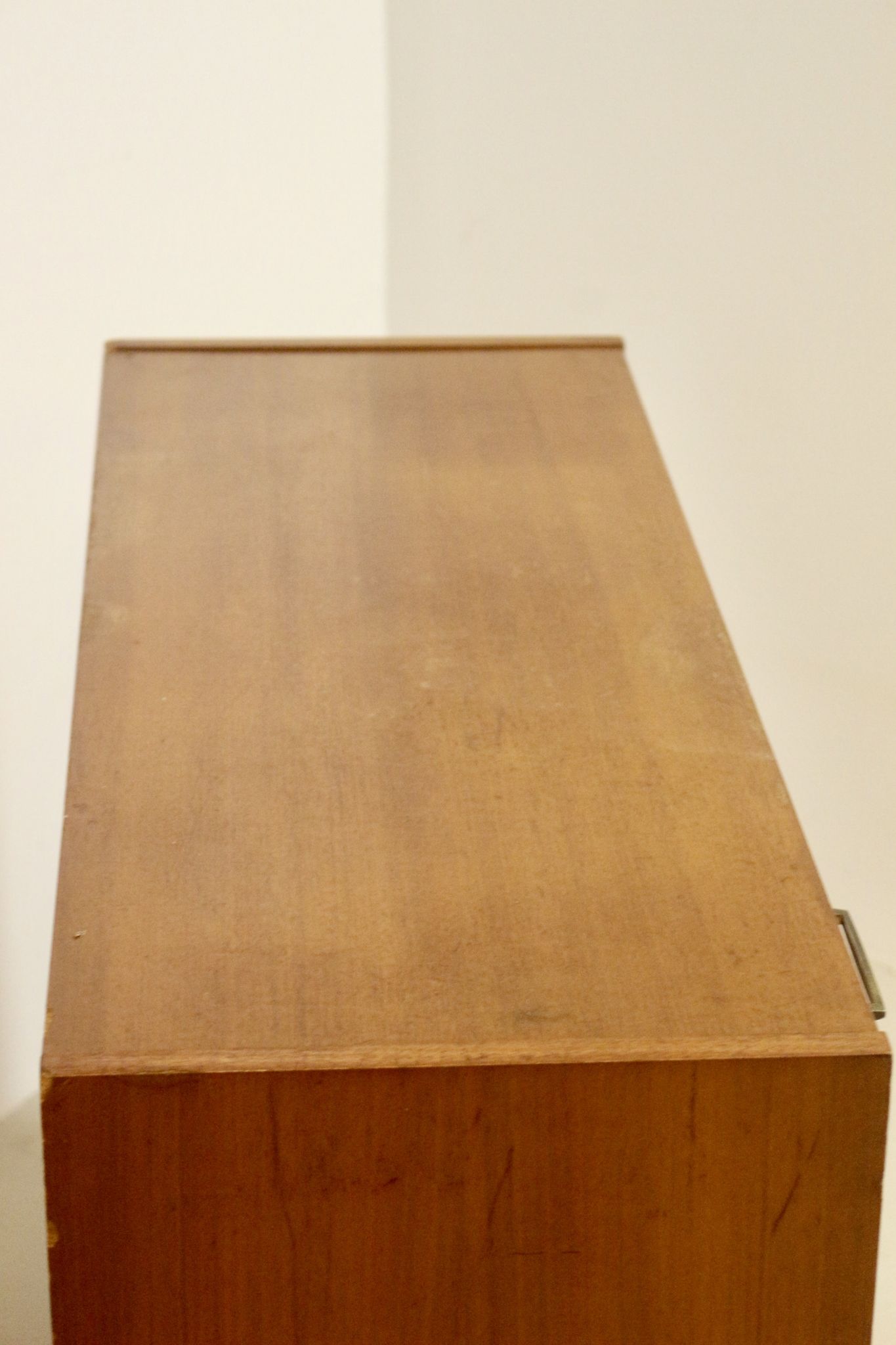 Scandinavian chest of drawers, consisting of 4 drawers, year 60. Ref calypso