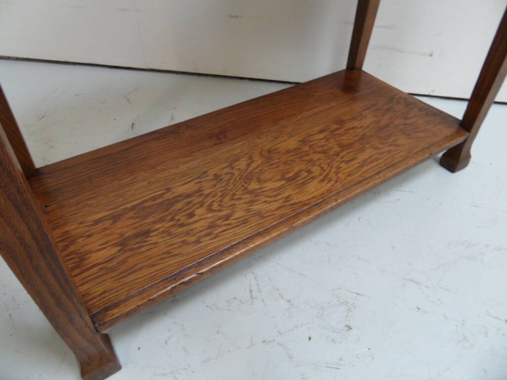 Antique oak sidetable