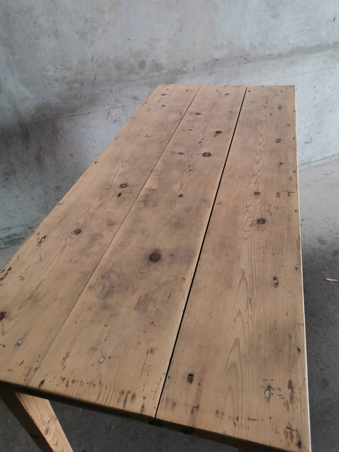 Farmhouse Table / Country Table