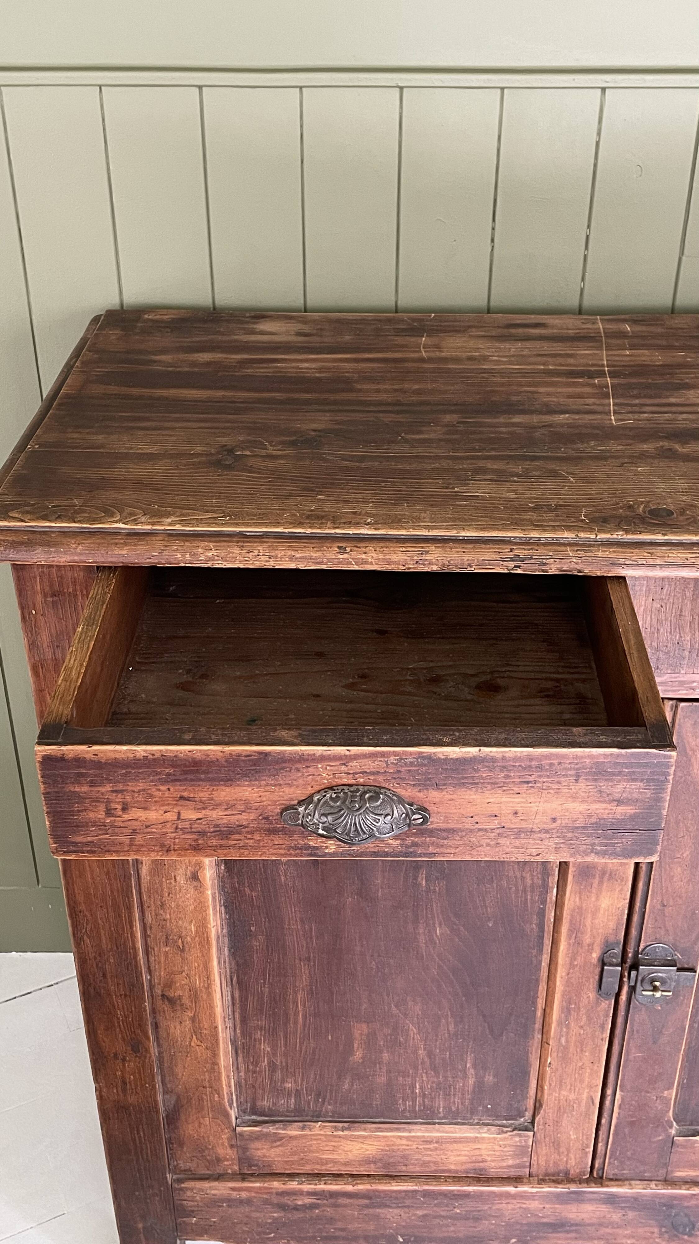 commode parisienne