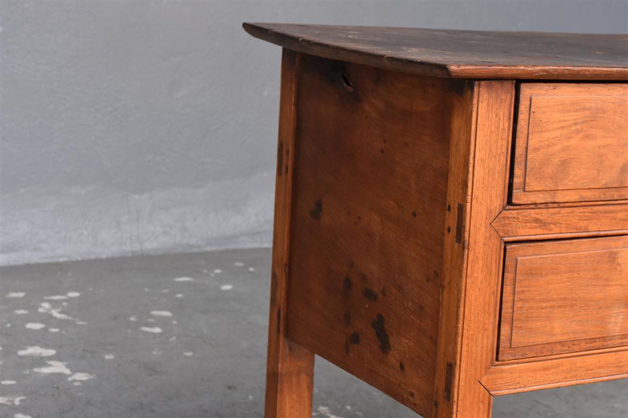 Early nineteenth rosewood Dresser