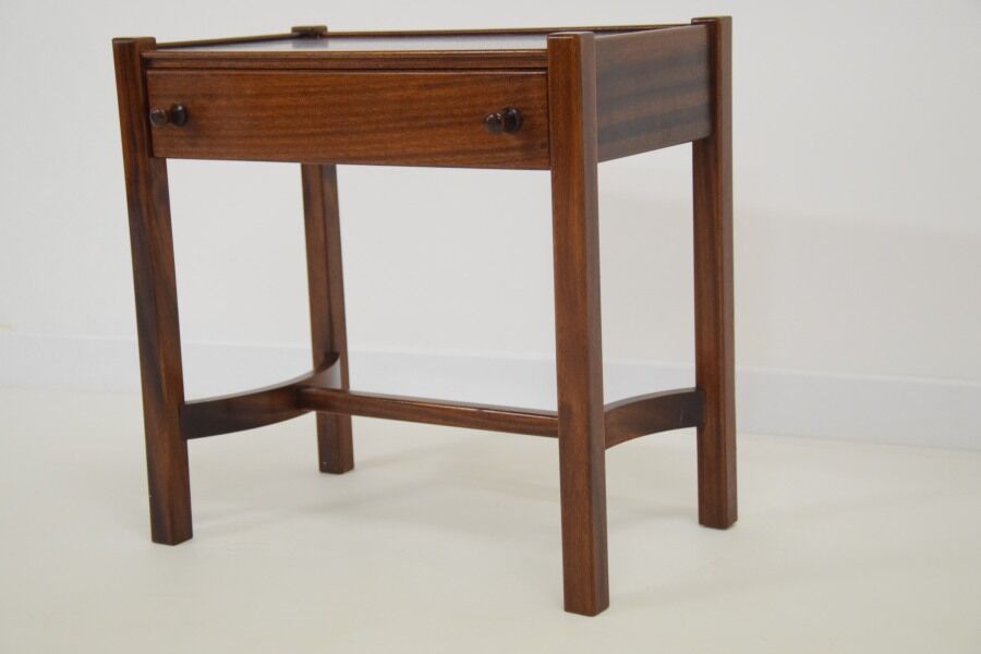 Vintage beside table 60/70