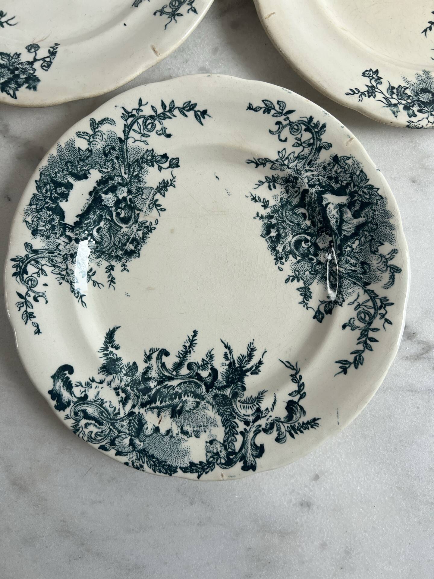 Set of 3 dessert plates in ironstone 20cm