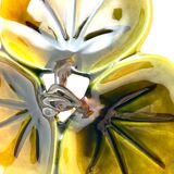 Compartmentalized plate in the shape of a Vallauris leaf