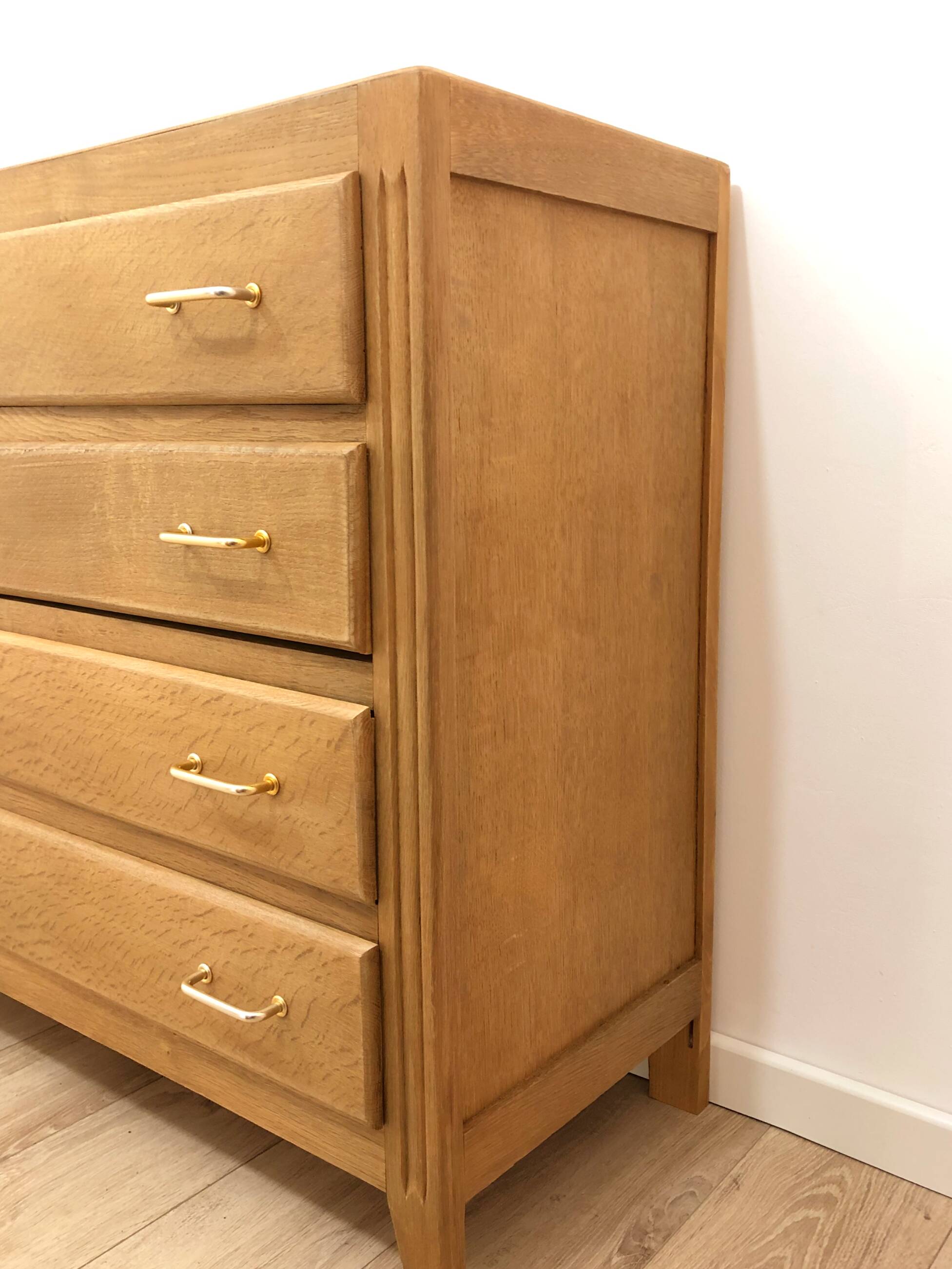 Commode parisienne vintage