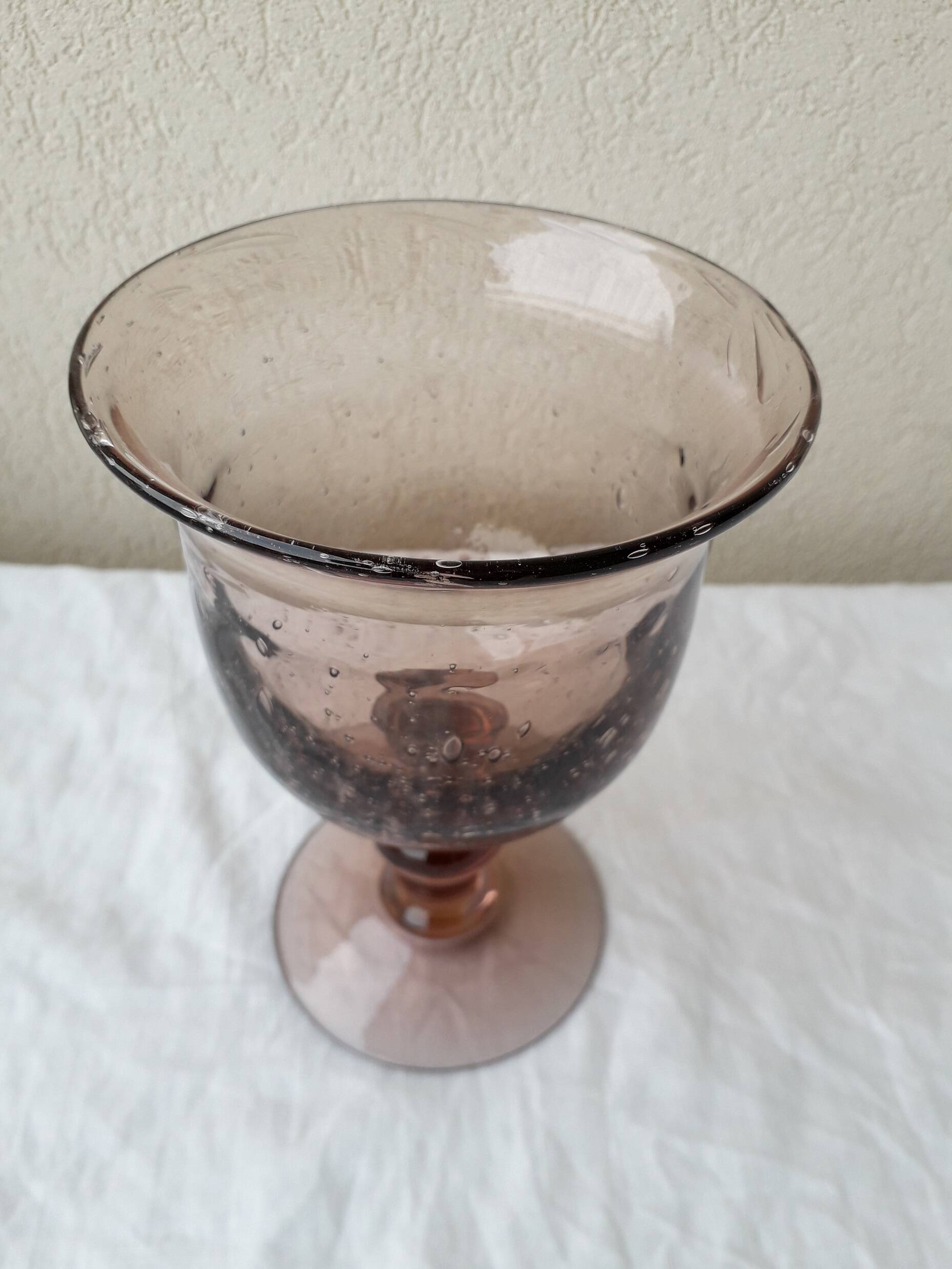 Stemmed glass in bubbled glass