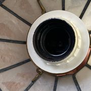 Suspension in white mother-of-pearl and brass