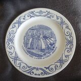 4 advertising plates Yoplait- The 3 musketeers