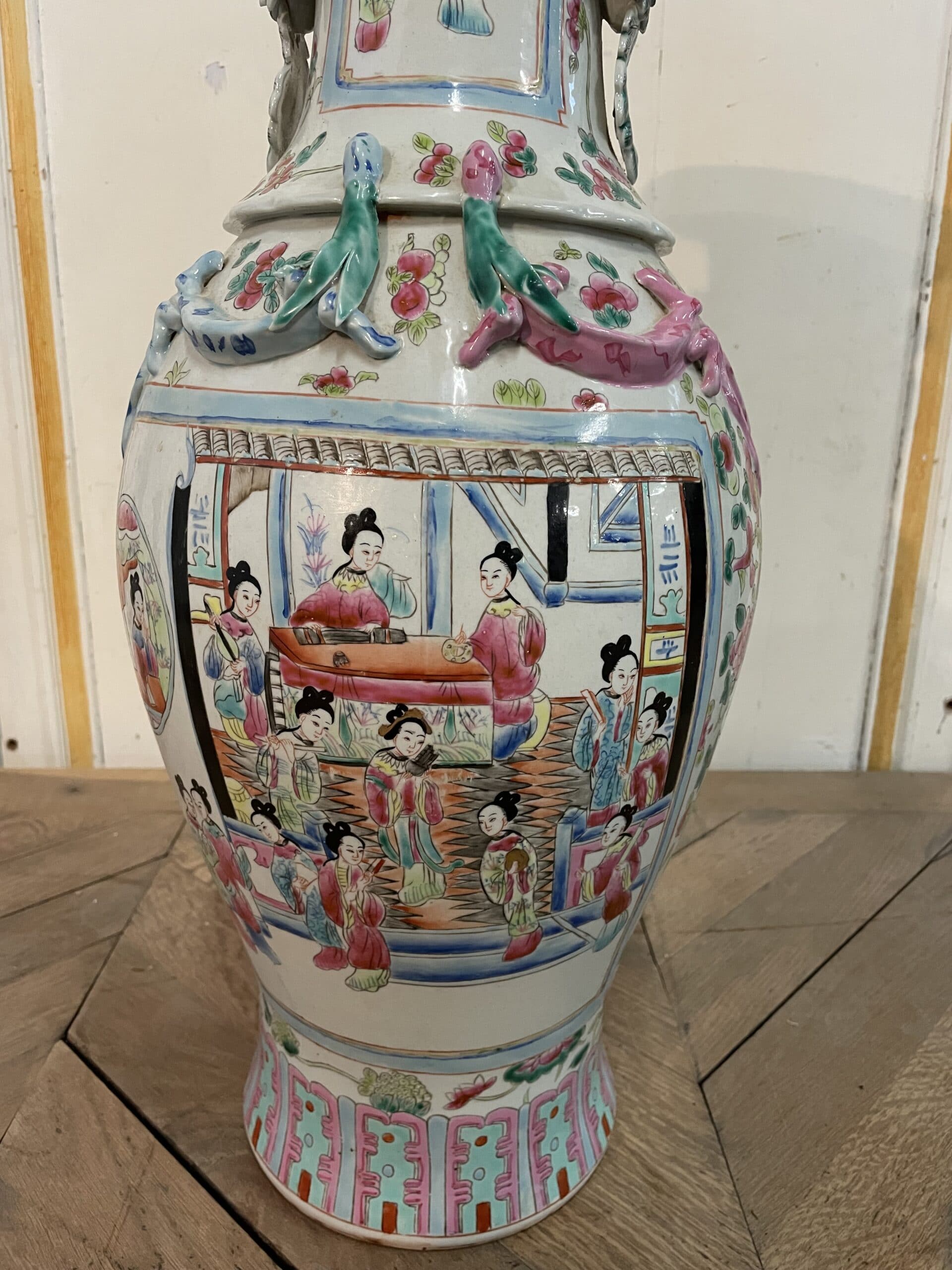 Chinese porcelain vase
