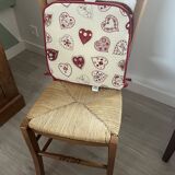 Round solid wood table