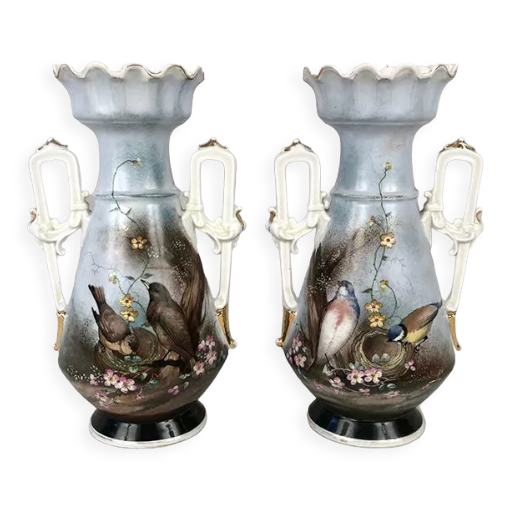 Pair of paris porcelain vases with bird decorations