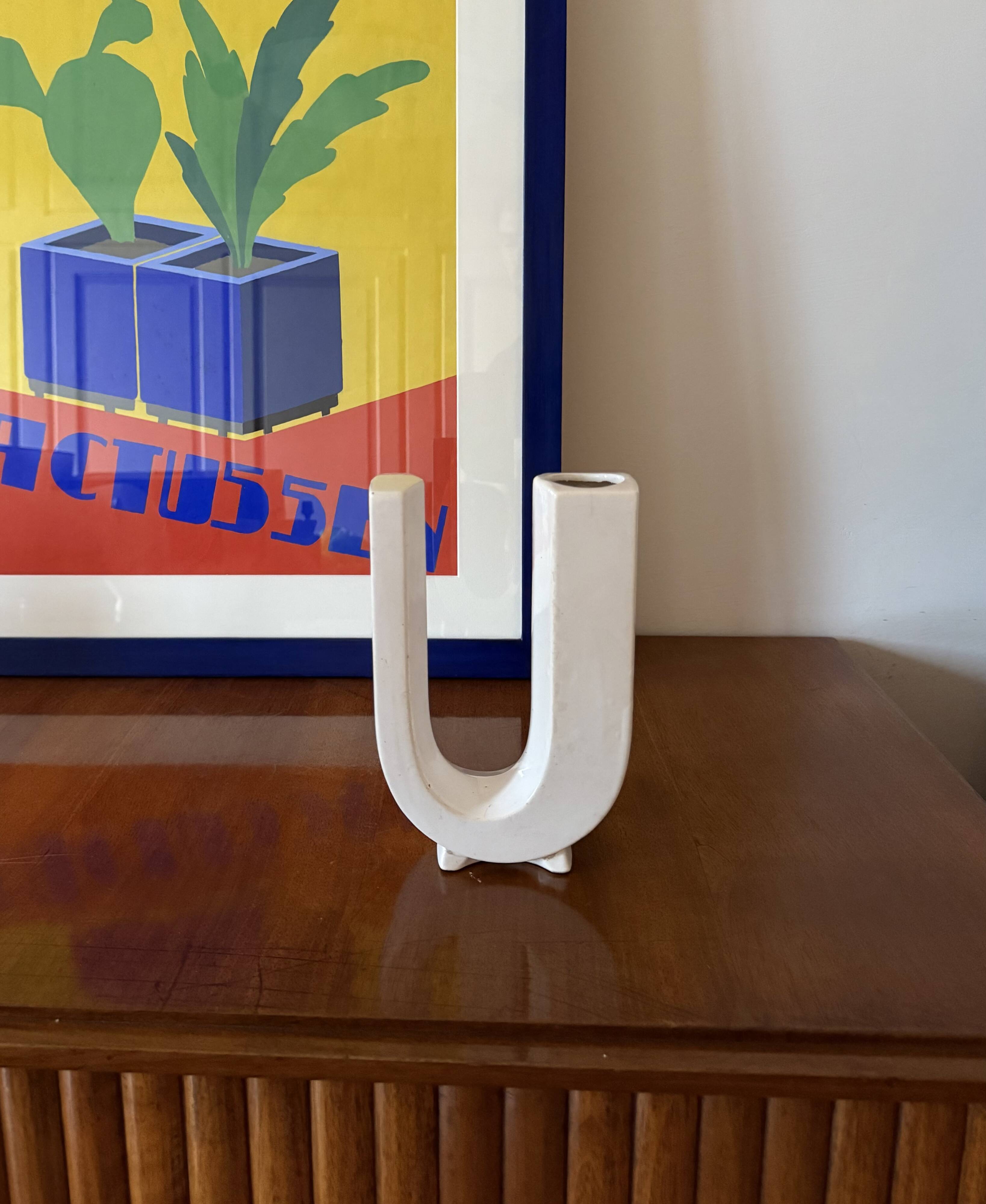 Space age U letter shaped solifleur vase, Marcel Radureau France 1970