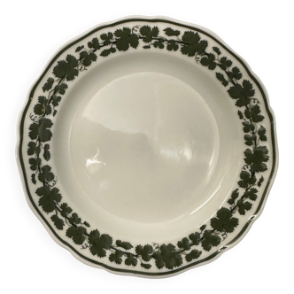 Meissen plate "Weinlaub"