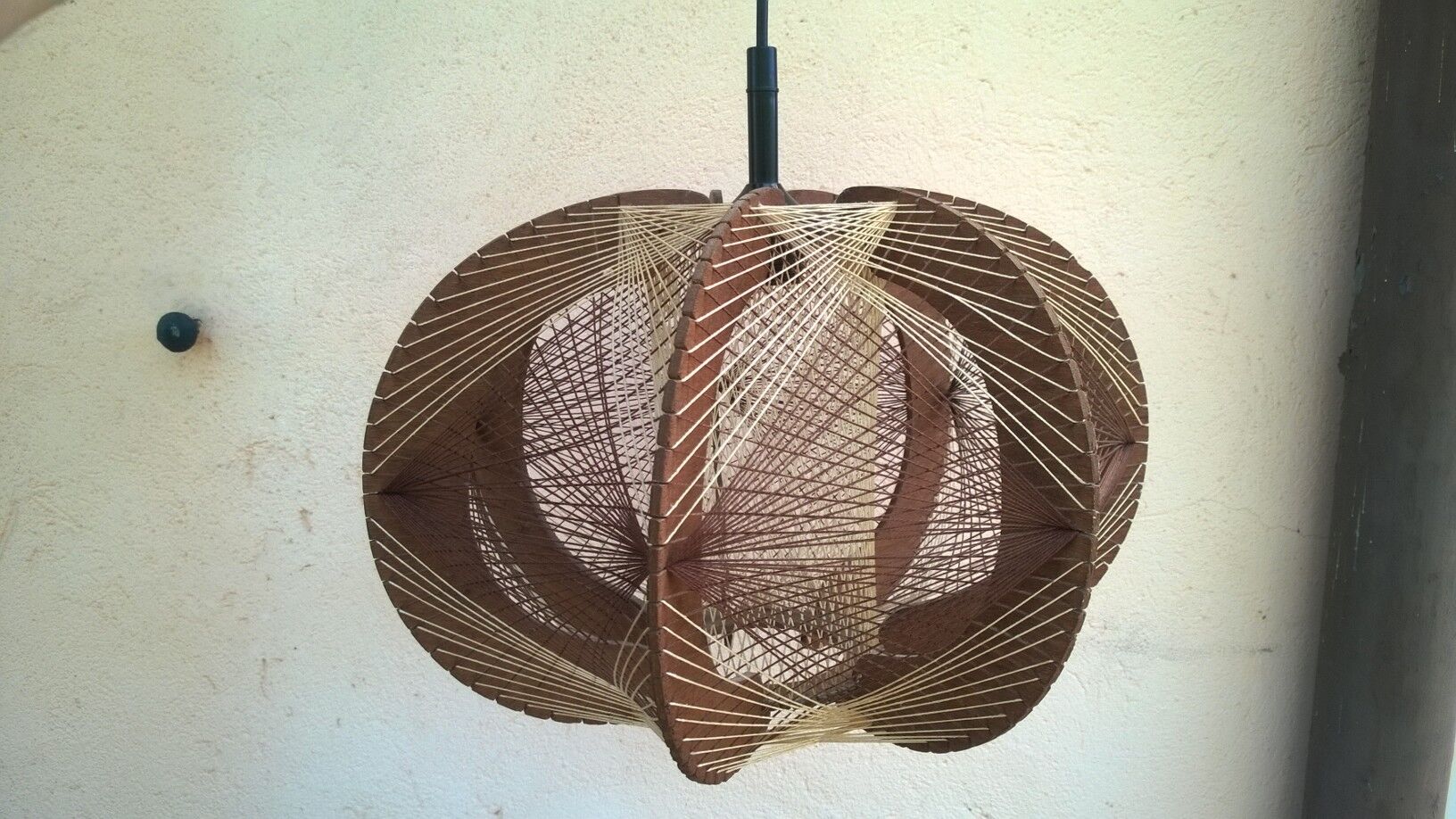 Suspension scandinave bois et fils 1970