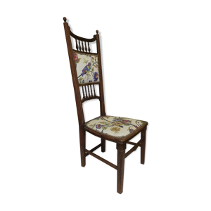 Chaise ancienne
