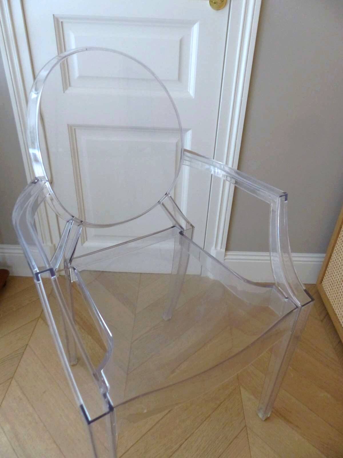 Fauteuil Kartell " Louis Ghost " Cristal design Philippe Starck