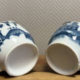 pair of English porcelain jugs with Asian decorations
