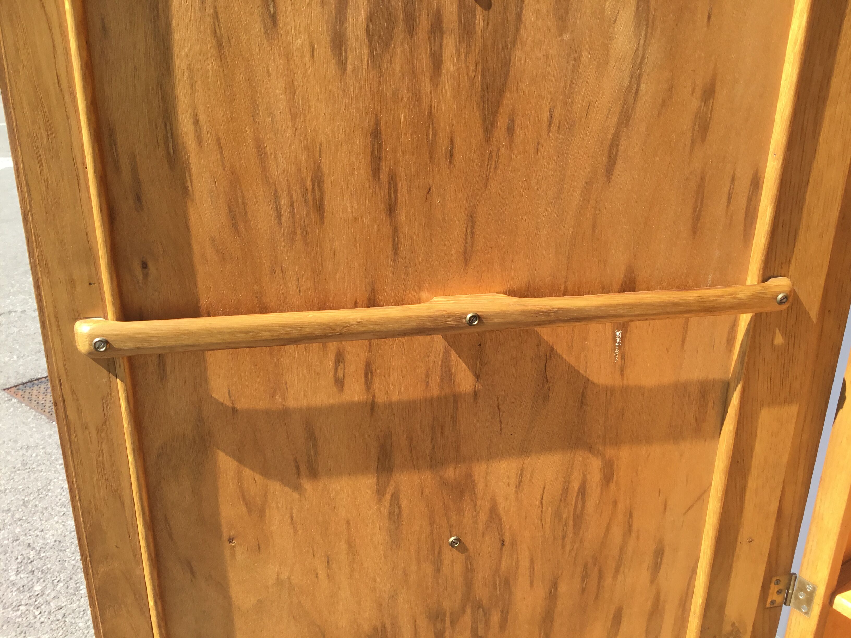Manufrance cabinet in oak annee