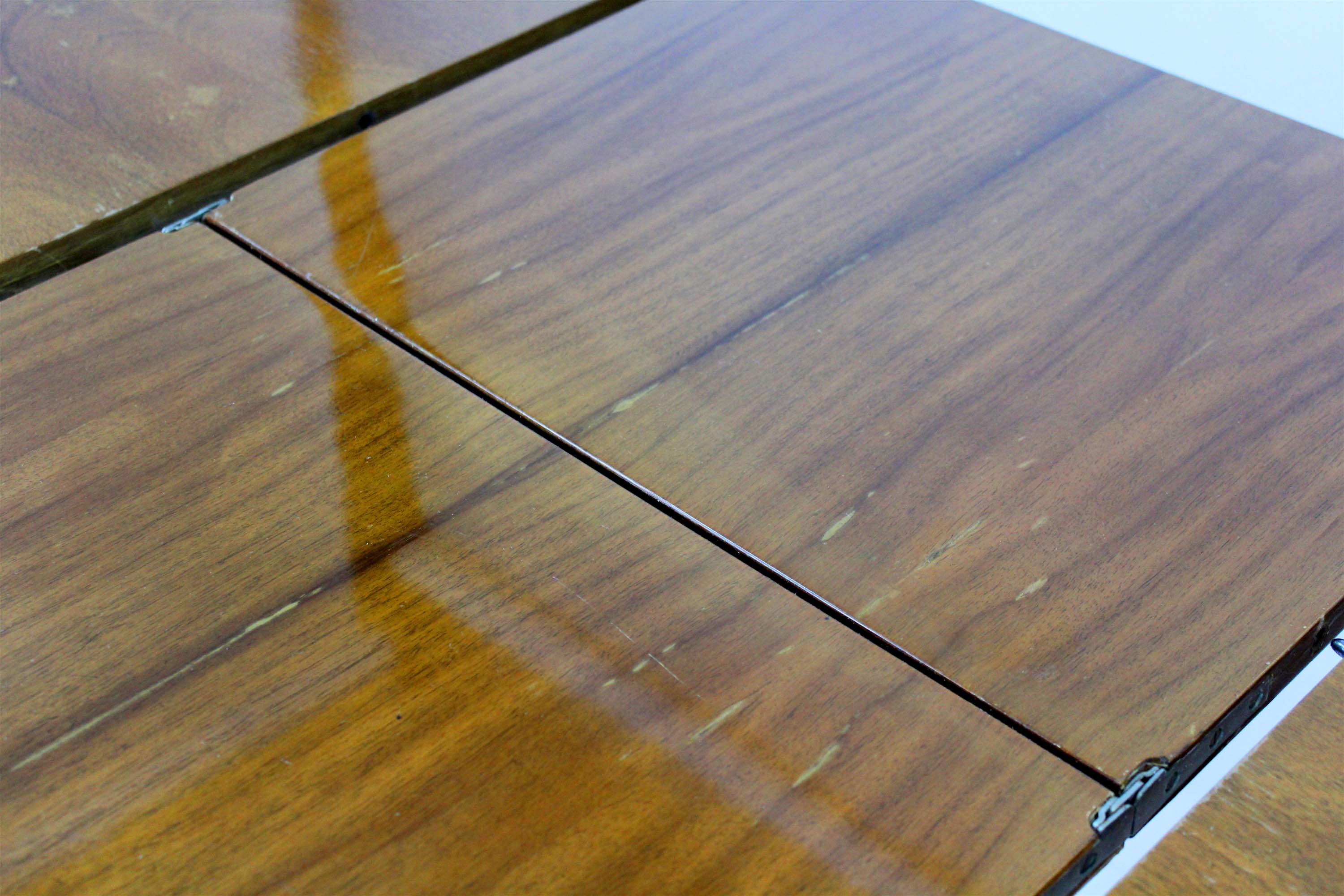 Table à manger à rallonge en noyer de Mier, années 1950