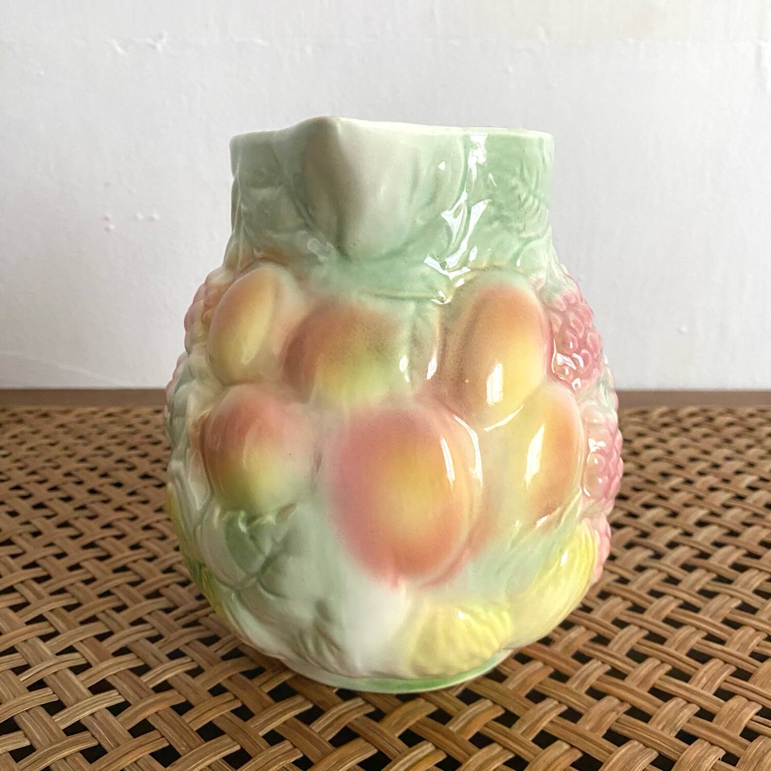 Fruit slip pitcher Salins France