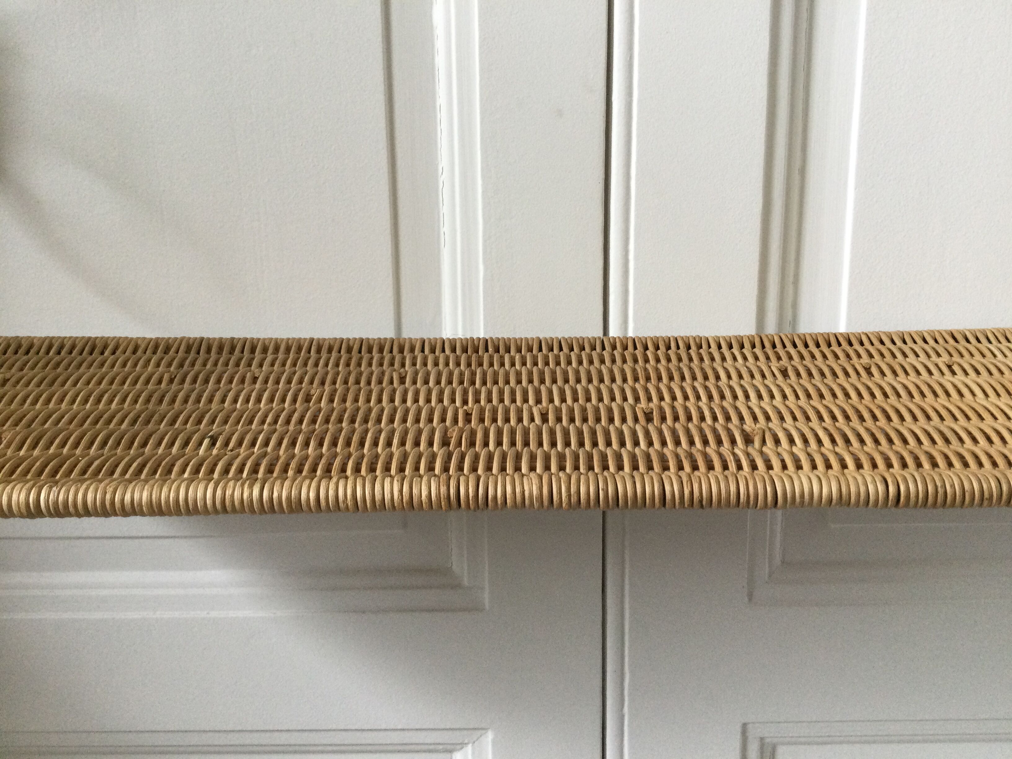 Wall shelf wicker and wrought iron 50s