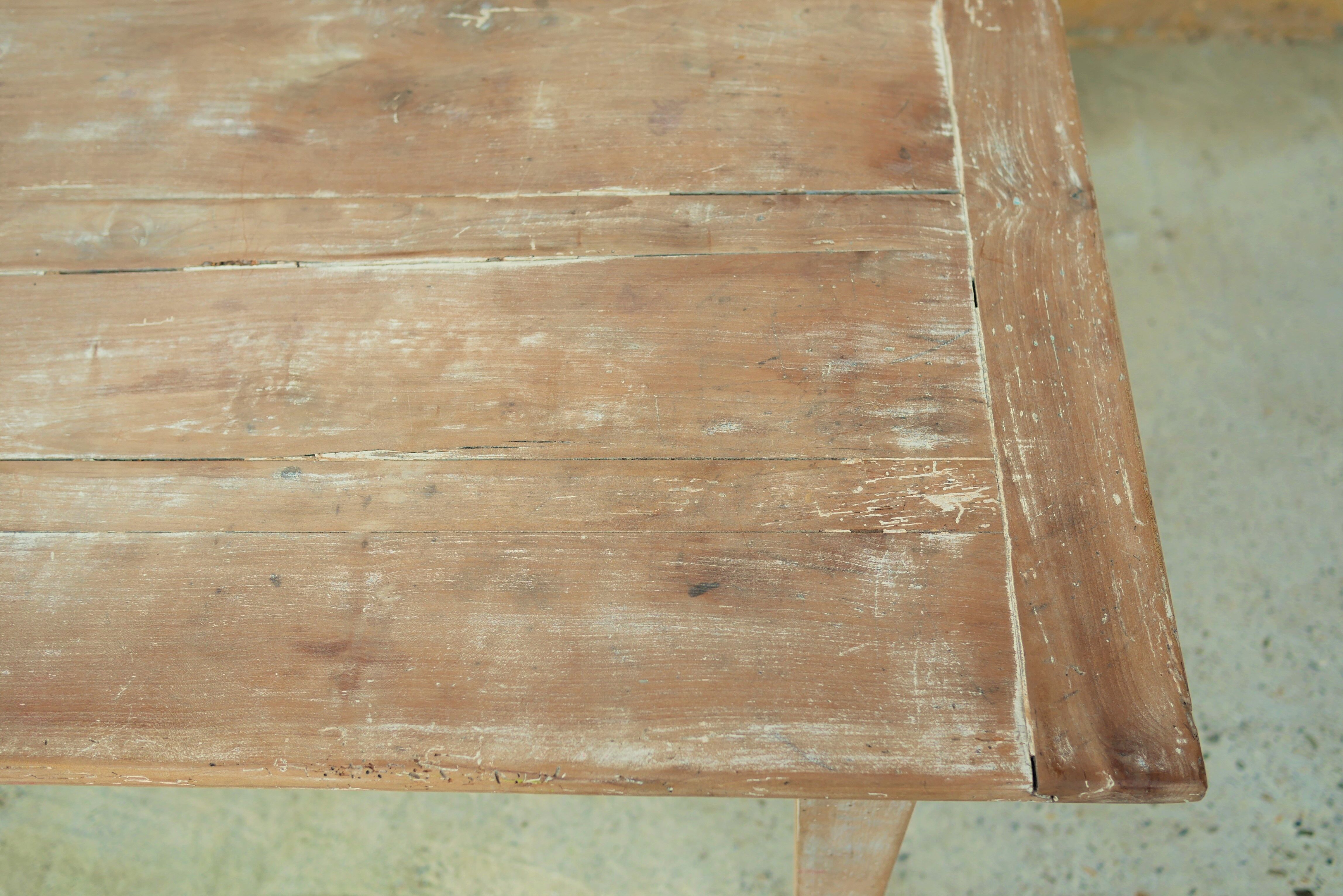 Table à manger de ferme vintage en bois