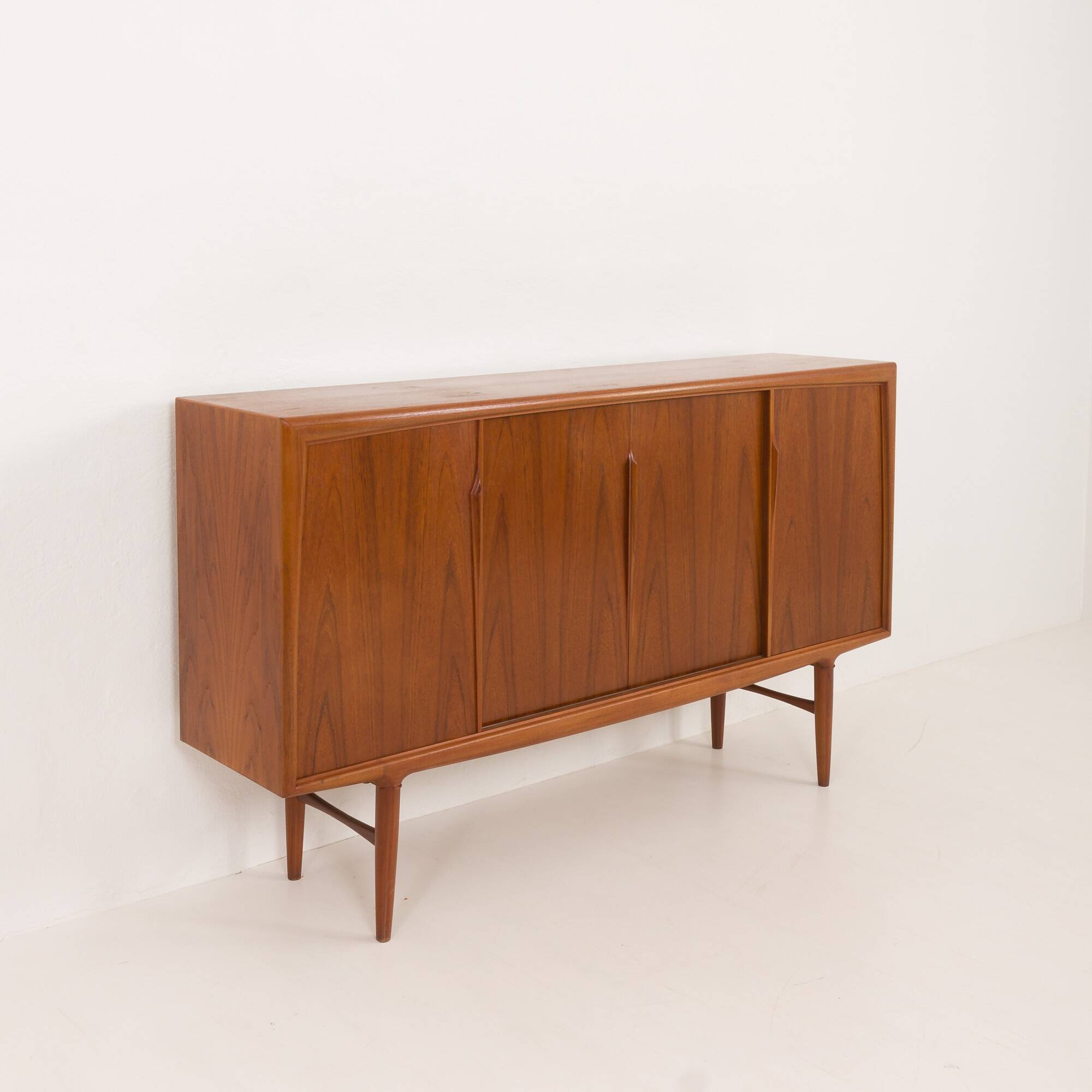 Omann Jun mid-century teak credenza, Denmark 1950s