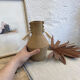 Vase totem pompons roux