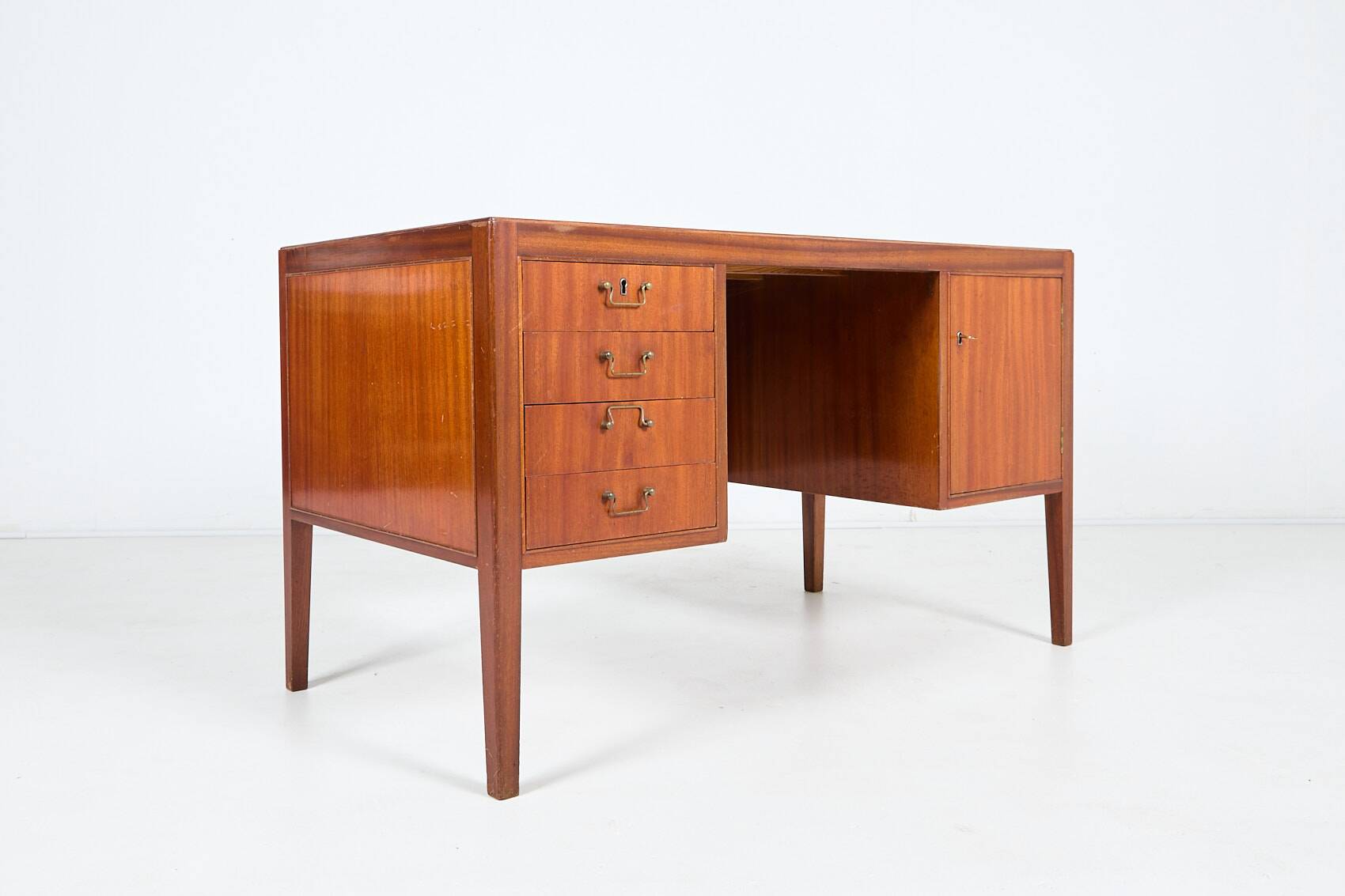 Mid-Century Scandinavian Modern desk, 1950’s