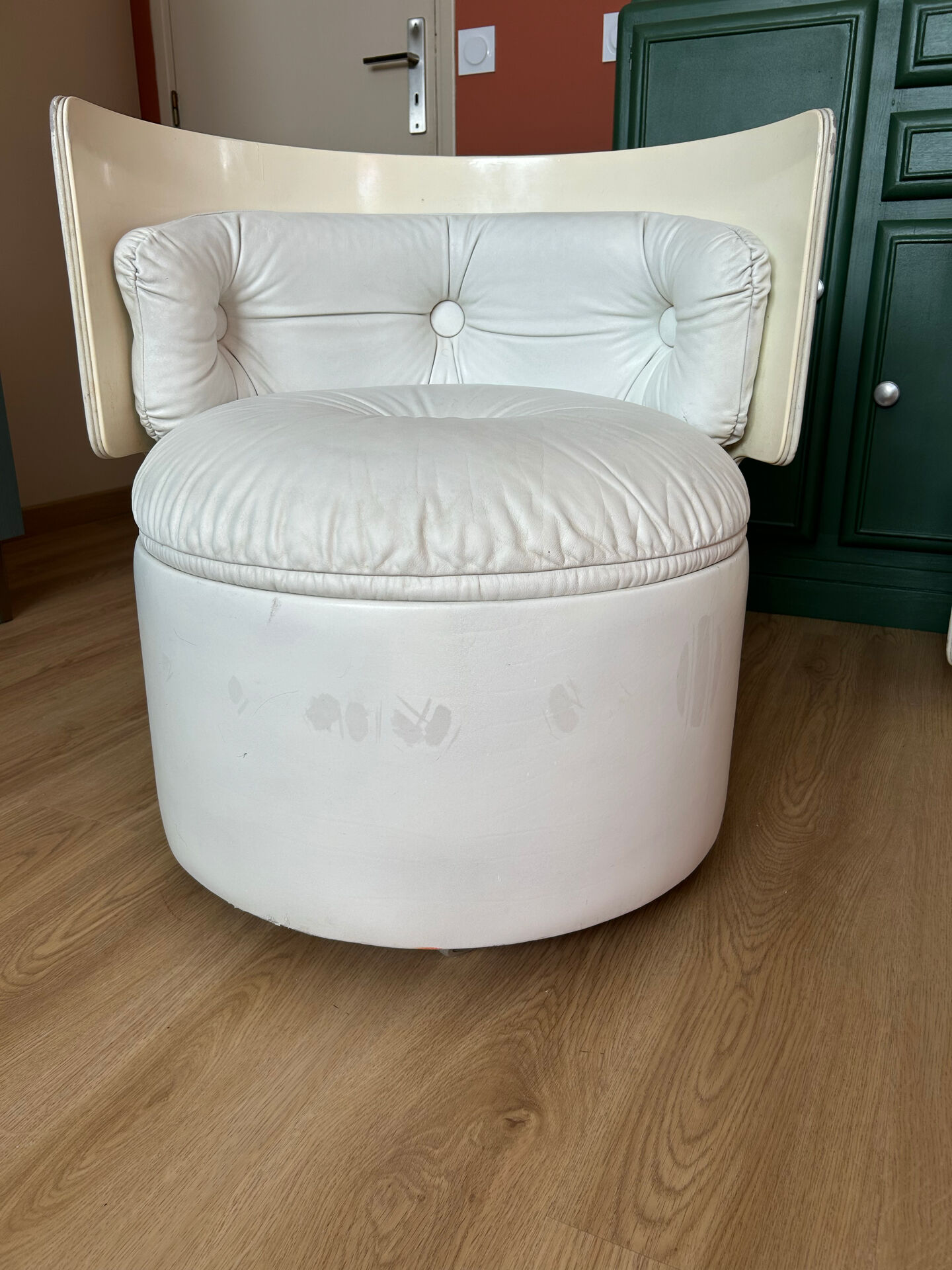 coiffeuse Dilly Dally par Luigi Massoni pour Poltrona Frau