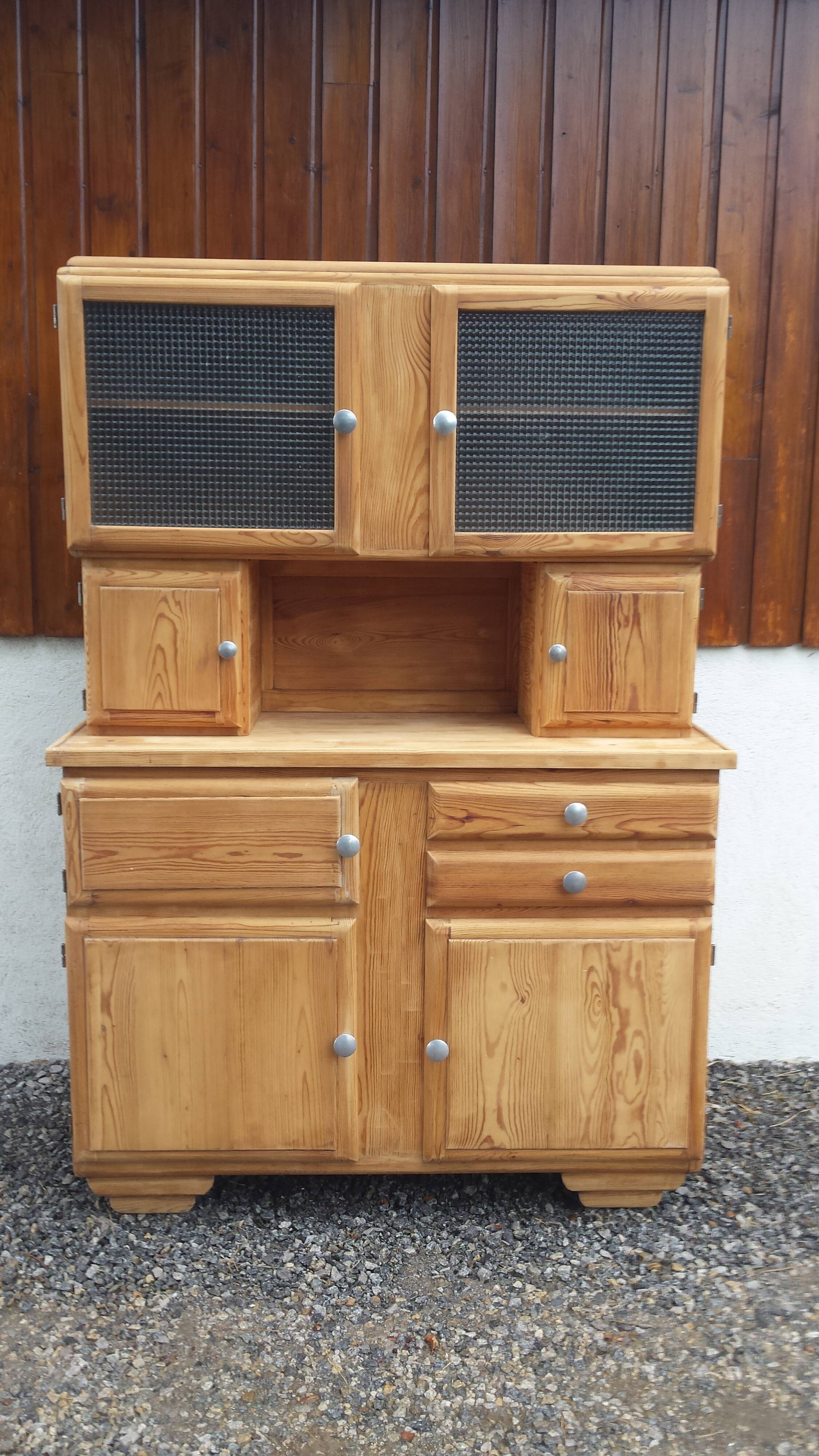 Raw mado buffet, sanded