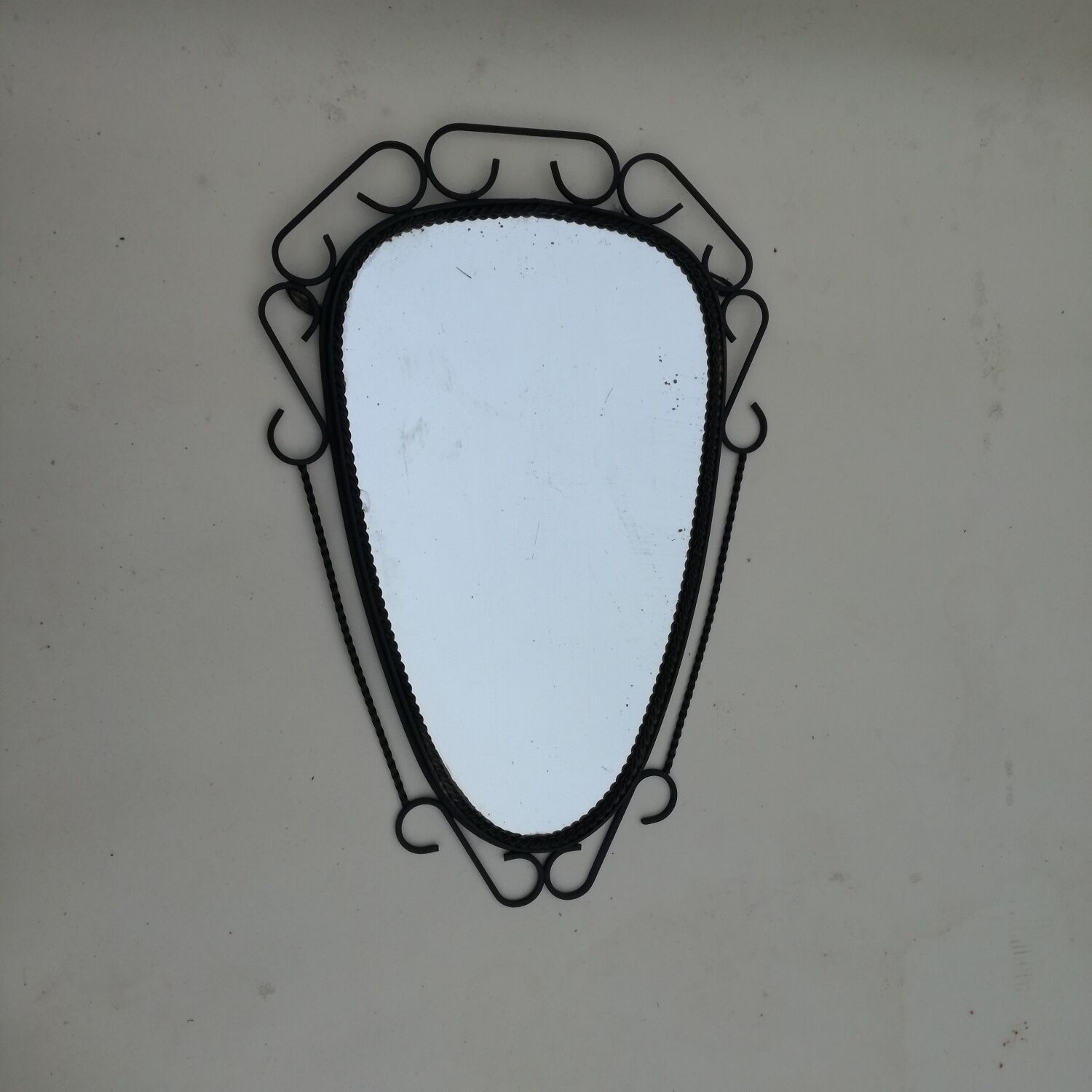 Rear-view mirror with black metal frame, 50x70 cm