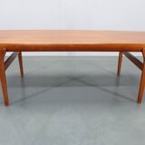 Table basse en teck restaurée par Johannes Andersen des années 1960 pour CFC Silkeborg, Danemark